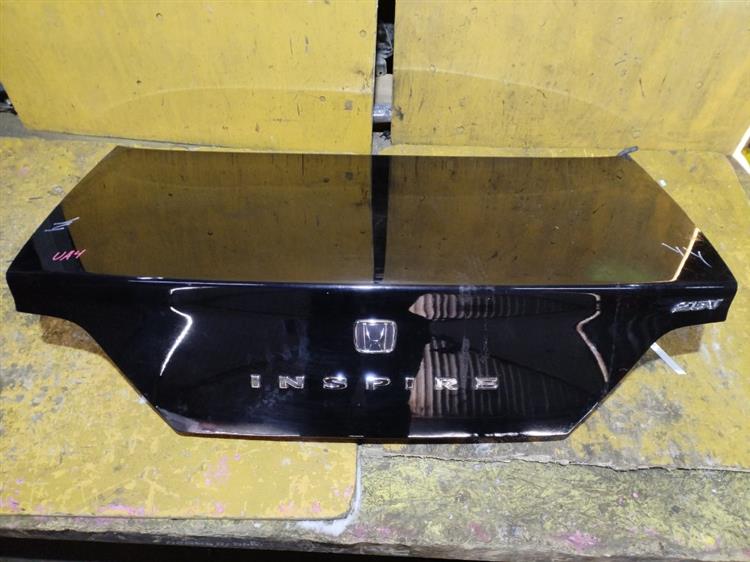 Крышка багажника Хонда Инспаер в Бийске 710301